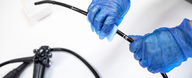 Pre cleaning of an endoscope following endoscopy procedure
